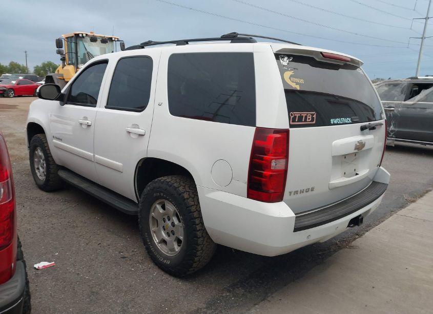 Photo 3 of 2008 Chevrolet Tahoe LT (VIN 1GNFK13008R273914)