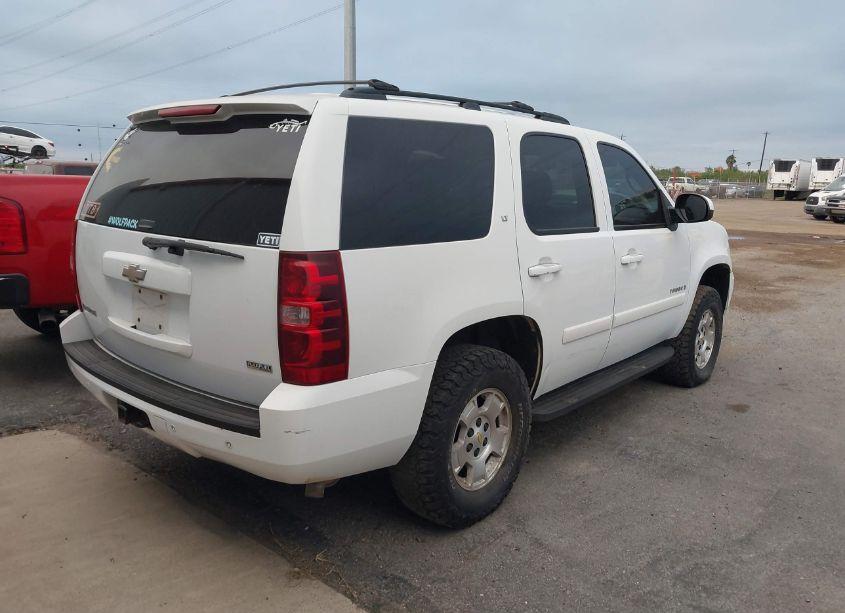 Photo 4 of 2008 Chevrolet Tahoe LT (VIN 1GNFK13008R273914)