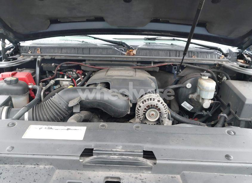 Photo 10 of 2007 Chevrolet Tahoe LTZ (VIN 1GNFK13017J110542)