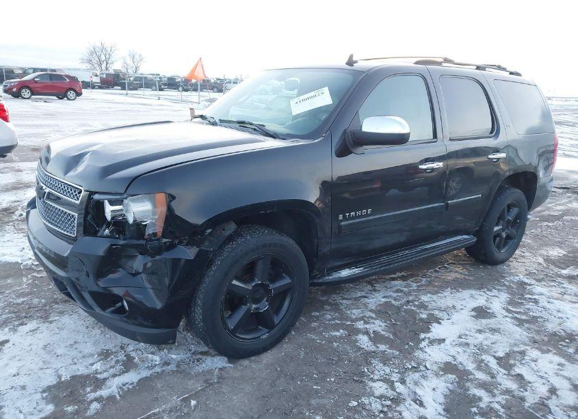 Photo 2 of 2007 Chevrolet Tahoe LTZ (VIN 1GNFK13017J257265)