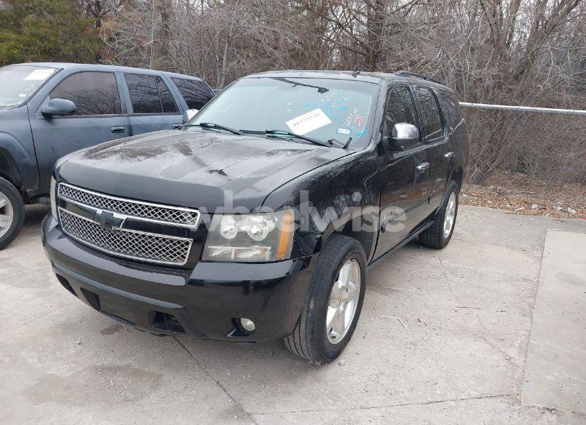 Photo 2 of 2007 Chevrolet Tahoe LTZ (VIN 1GNFK13017J385098)