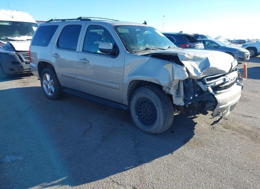 2007 Chevrolet Tahoe LTZ (VIN 1GNFK13017R115886) main photo
