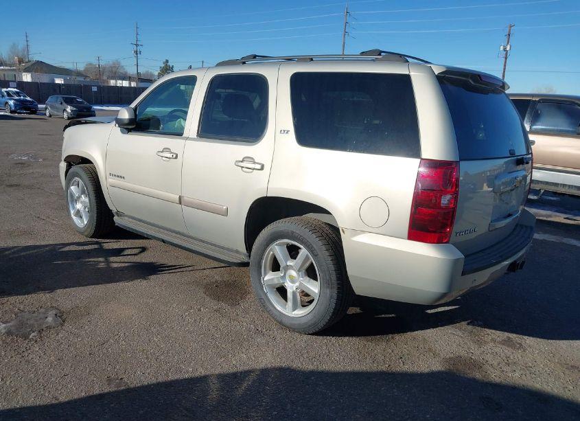 Photo 3 of 2007 Chevrolet Tahoe LTZ (VIN 1GNFK13017R115886)