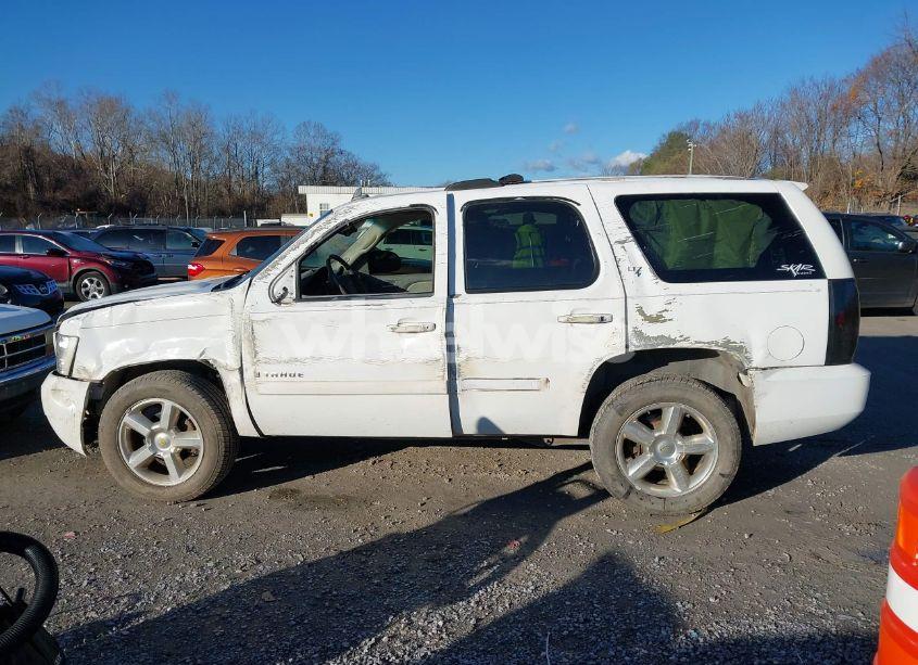 Photo 14 of 2007 Chevrolet Tahoe LTZ (VIN 1GNFK13017R146295)