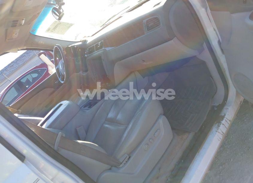 Photo 5 of 2007 Chevrolet Tahoe LTZ (VIN 1GNFK13017R146295)