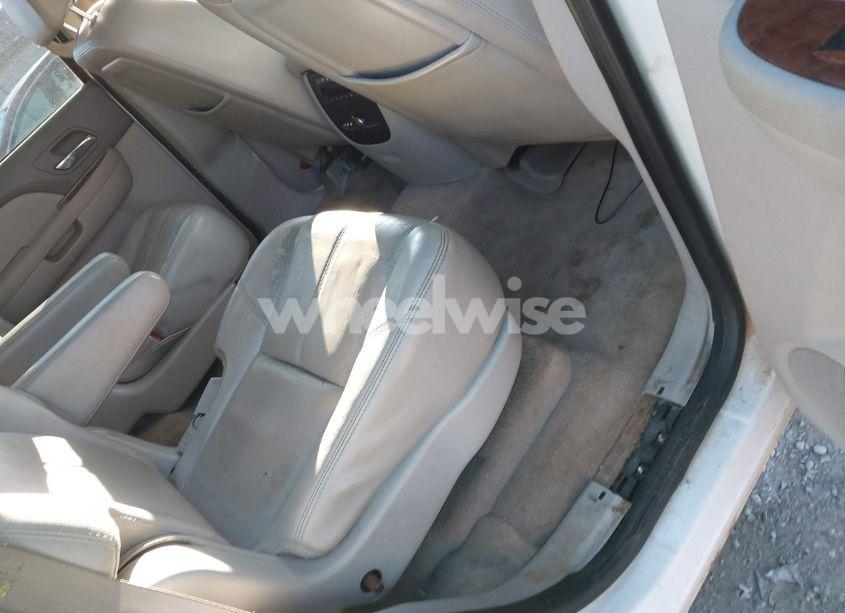 Photo 8 of 2007 Chevrolet Tahoe LTZ (VIN 1GNFK13017R146295)