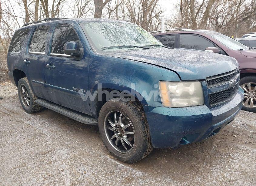 2007 Chevrolet Tahoe LT (VIN 1GNFK13017R233050) main photo
