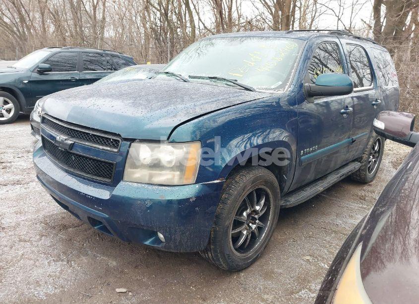 Photo 2 of 2007 Chevrolet Tahoe LT (VIN 1GNFK13017R233050)