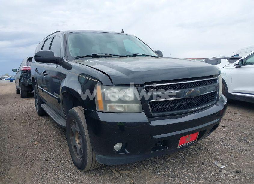 2007 Chevrolet Tahoe LT (VIN 1GNFK13017R257221) main photo