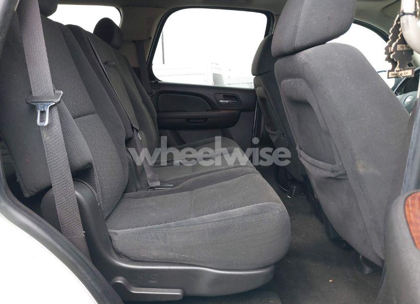 Photo 8 of 2007 Chevrolet Tahoe LT (VIN 1GNFK13017R257221)