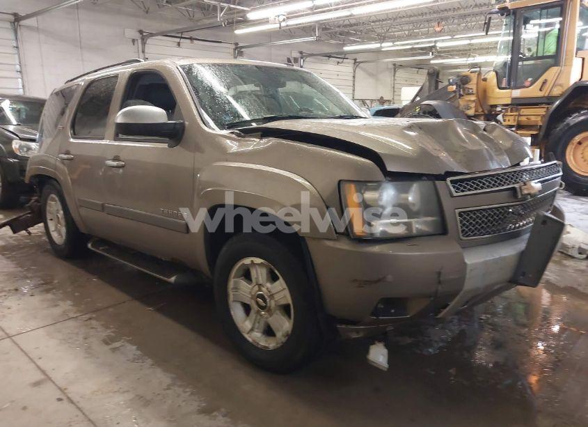 2007 Chevrolet Tahoe LT (VIN 1GNFK13017R328935) main photo