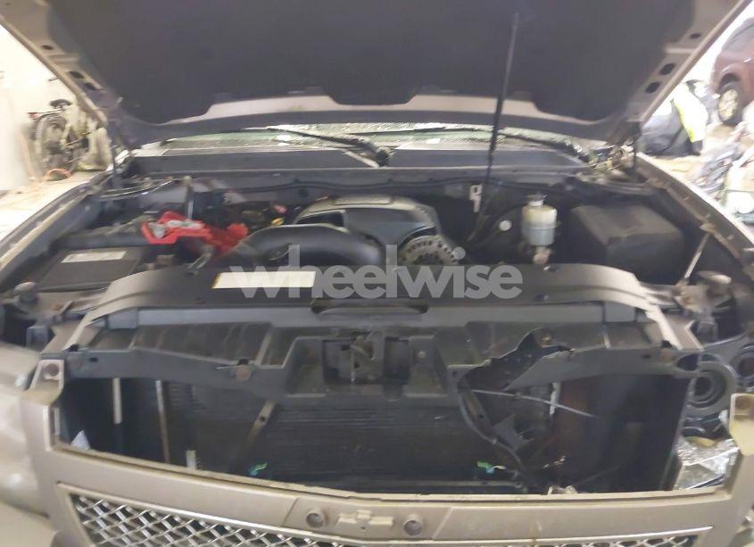 Photo 10 of 2007 Chevrolet Tahoe LT (VIN 1GNFK13017R328935)