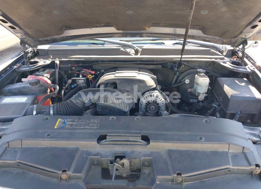 Photo 10 of 2008 Chevrolet Tahoe LT (VIN 1GNFK13018J101762)