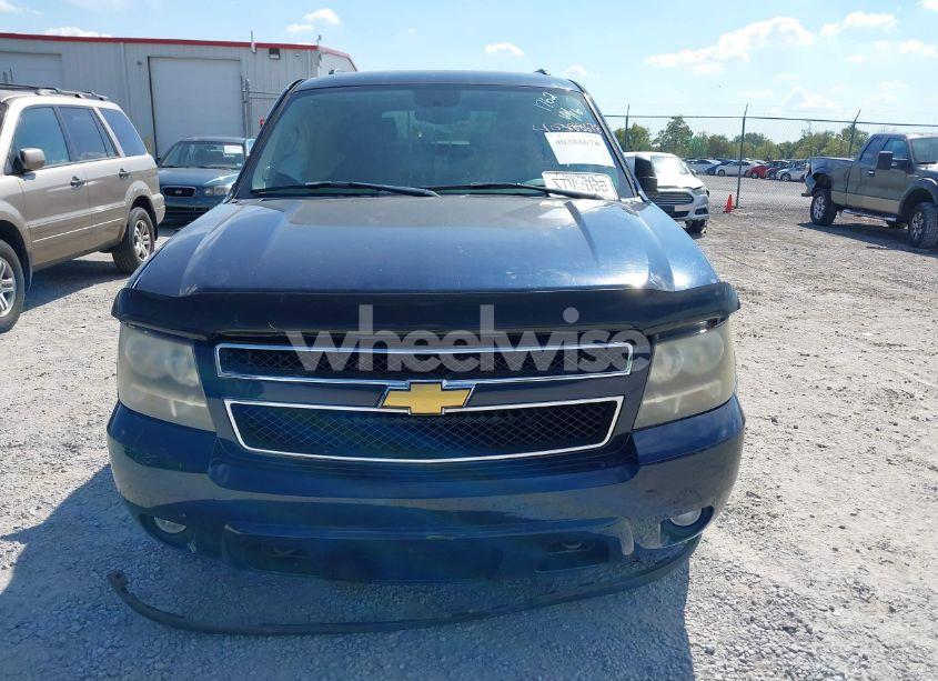 Photo 12 of 2008 Chevrolet Tahoe LT (VIN 1GNFK13018J101762)