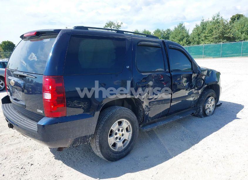 Photo 4 of 2008 Chevrolet Tahoe LT (VIN 1GNFK13018J101762)
