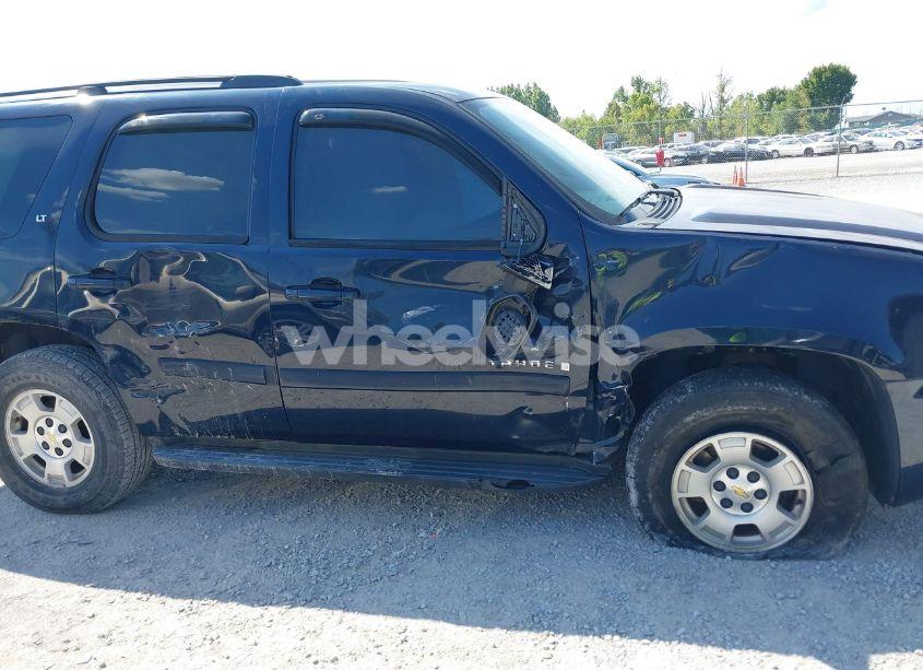 Photo 6 of 2008 Chevrolet Tahoe LT (VIN 1GNFK13018J101762)