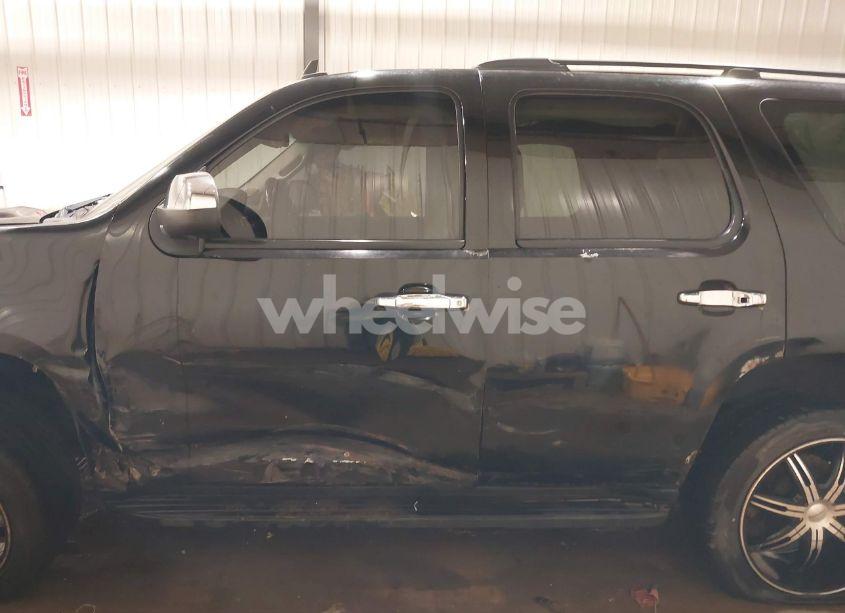 Photo 14 of 2008 Chevrolet Tahoe LTZ (VIN 1GNFK13018J107268)