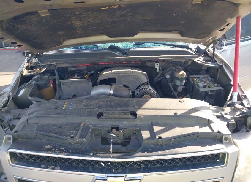 Photo 10 of 2008 Chevrolet Tahoe LS (VIN 1GNFK13018J159371)