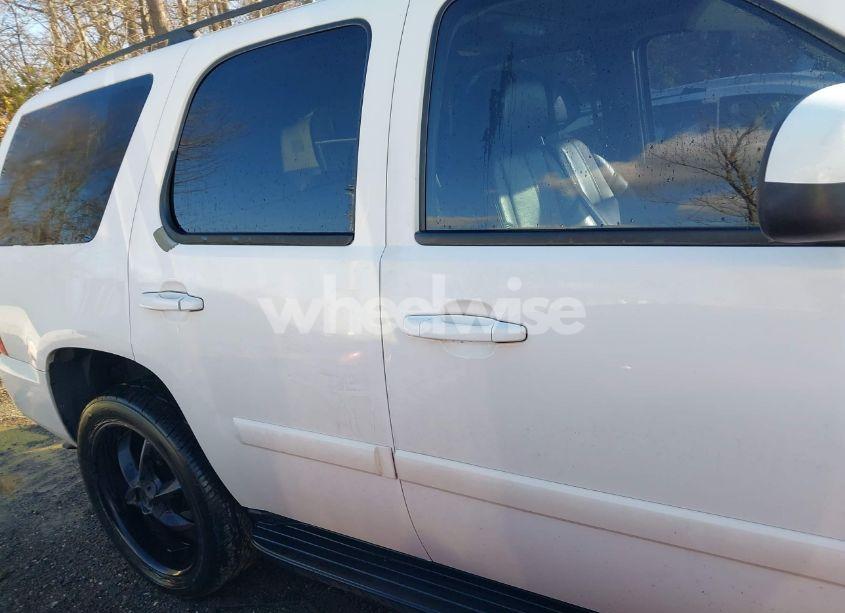 Photo 13 of 2008 Chevrolet Tahoe LTZ (VIN 1GNFK13018J168409)