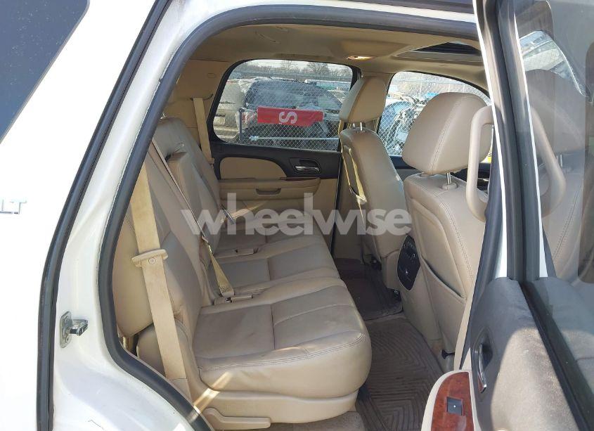 Photo 8 of 2008 Chevrolet Tahoe LT (VIN 1GNFK13018J183220)