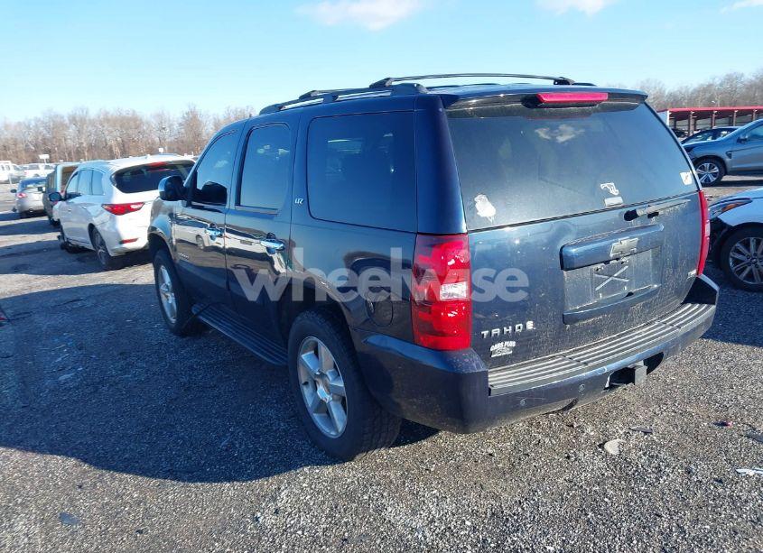 Photo 3 of 2008 Chevrolet Tahoe LTZ (VIN 1GNFK13018J237874)