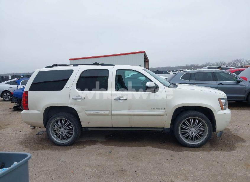 Photo 13 of 2008 Chevrolet Tahoe LTZ (VIN 1GNFK13018R177922)
