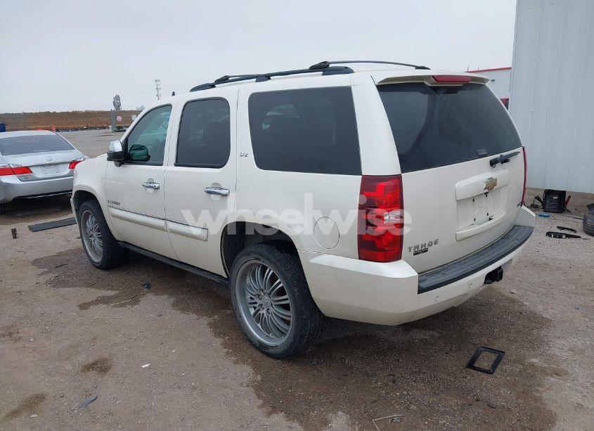Photo 3 of 2008 Chevrolet Tahoe LTZ (VIN 1GNFK13018R177922)