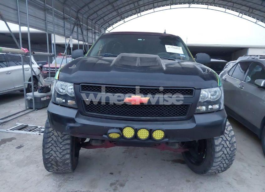 Photo 12 of 2008 Chevrolet Tahoe LT (VIN 1GNFK13018R267880)