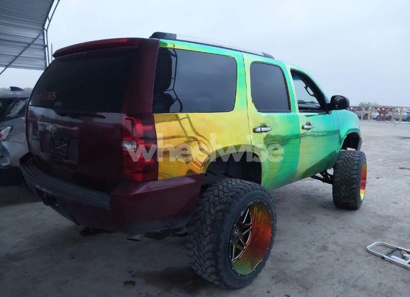 Photo 4 of 2008 Chevrolet Tahoe LT (VIN 1GNFK13018R267880)