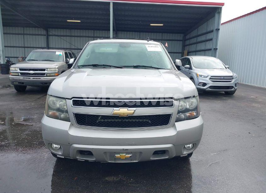 Photo 6 of 2007 Chevrolet Tahoe LT (VIN 1GNFK13027J104183)