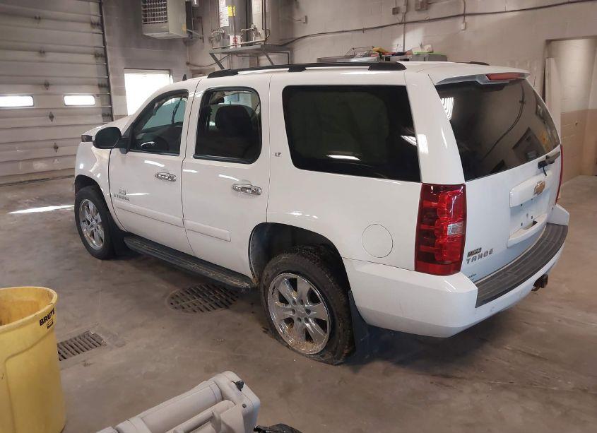 Photo 3 of 2007 Chevrolet Tahoe LT (VIN 1GNFK13027J119654)