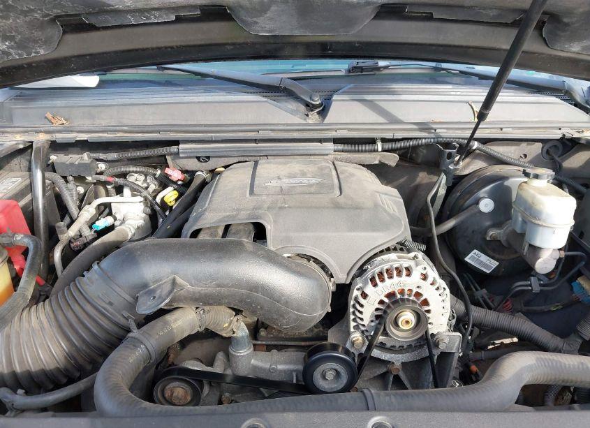 Photo 10 of 2007 Chevrolet Tahoe LT (VIN 1GNFK13027J121047)