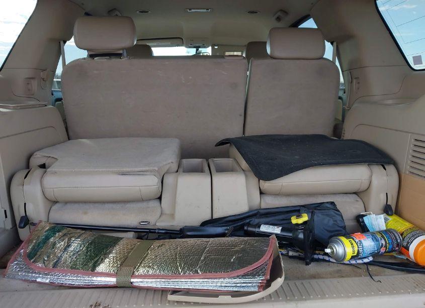 Photo 11 of 2007 Chevrolet Tahoe LT (VIN 1GNFK13027J121047)