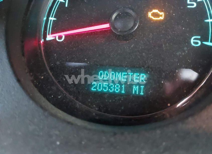 Photo 7 of 2007 Chevrolet Tahoe LTZ (VIN 1GNFK13027J257971)