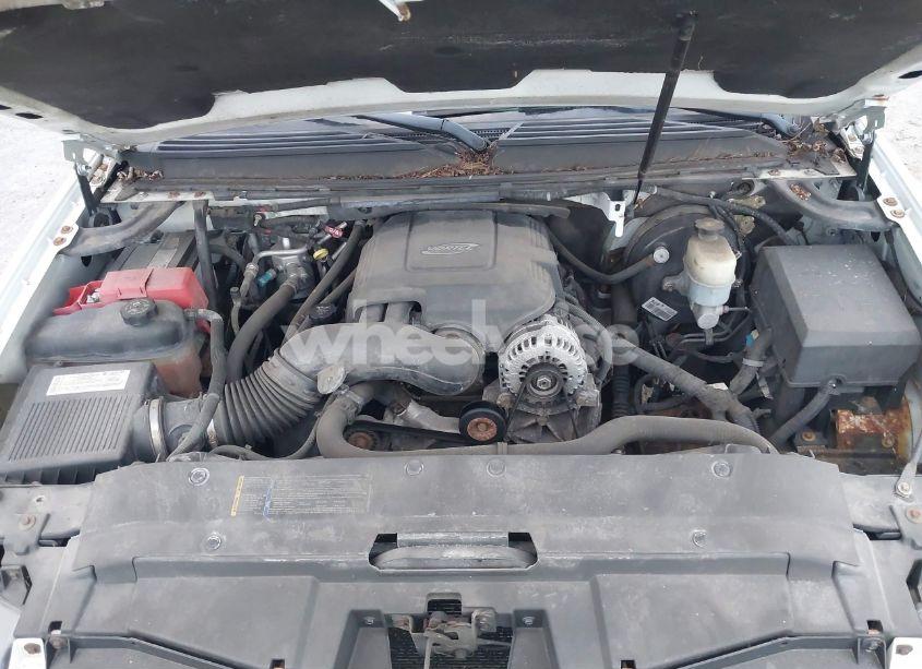 Photo 10 of 2007 Chevrolet Tahoe LT (VIN 1GNFK13027J272356)