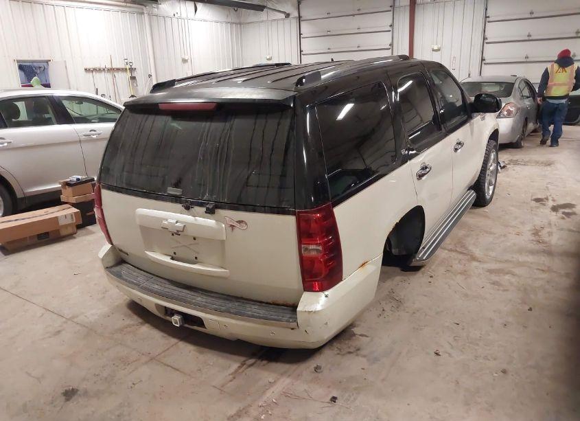 Photo 15 of 2007 Chevrolet Tahoe LT (VIN 1GNFK13027R254215)