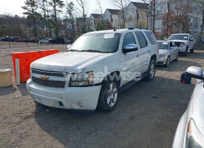 Photo 2 of 2007 Chevrolet Tahoe LTZ (VIN 1GNFK13027R296917)