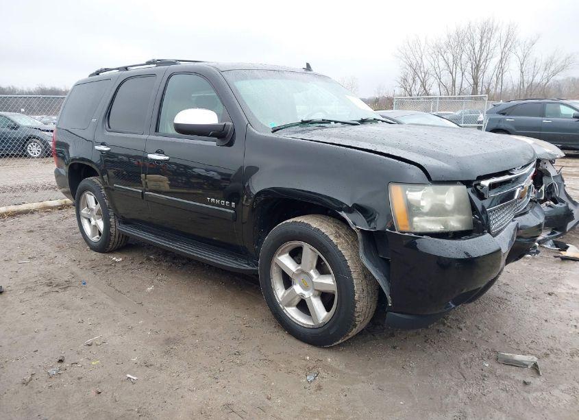 2007 Chevrolet Tahoe LTZ (VIN 1GNFK13027R422063) main photo