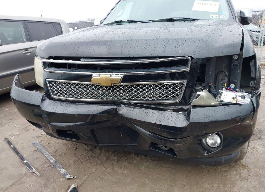 Photo 6 of 2007 Chevrolet Tahoe LTZ (VIN 1GNFK13027R422063)