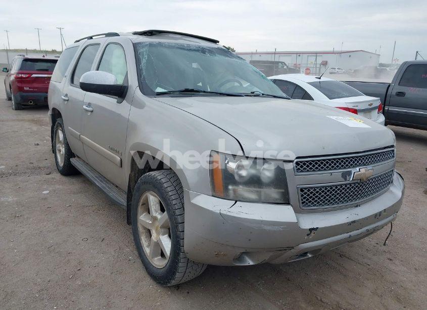 2008 Chevrolet Tahoe LTZ (VIN 1GNFK13028J228178) main photo