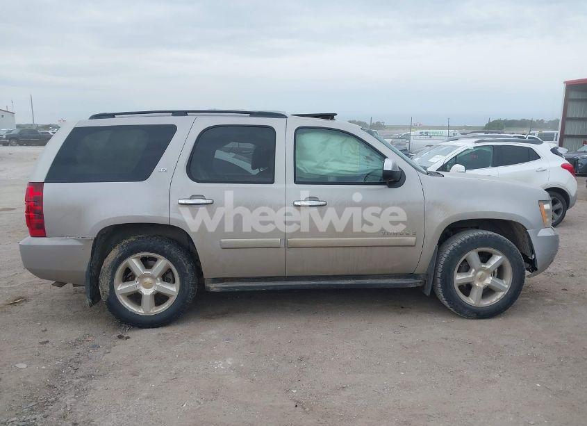 Photo 13 of 2008 Chevrolet Tahoe LTZ (VIN 1GNFK13028J228178)