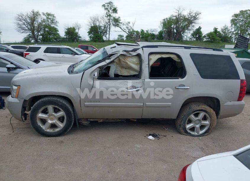 Photo 14 of 2008 Chevrolet Tahoe LTZ (VIN 1GNFK13028J228178)