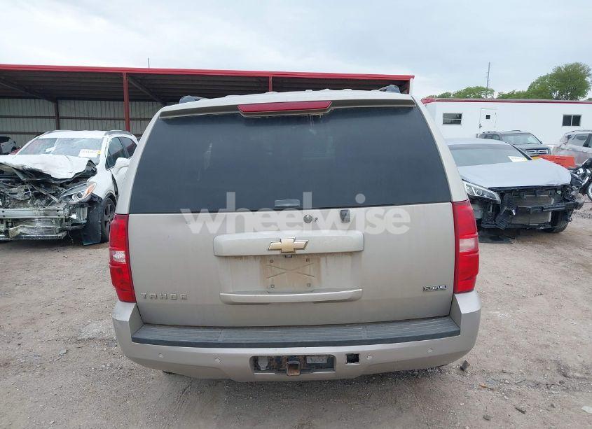 Photo 16 of 2008 Chevrolet Tahoe LTZ (VIN 1GNFK13028J228178)