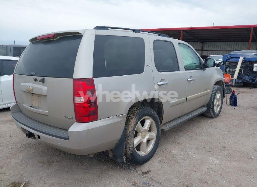 Photo 4 of 2008 Chevrolet Tahoe LTZ (VIN 1GNFK13028J228178)