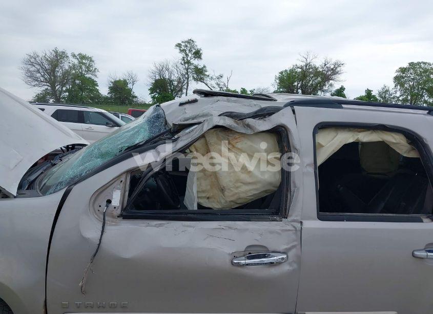 Photo 6 of 2008 Chevrolet Tahoe LTZ (VIN 1GNFK13028J228178)