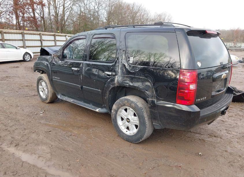 Photo 3 of 2008 Chevrolet Tahoe LT (VIN 1GNFK13028R128874)