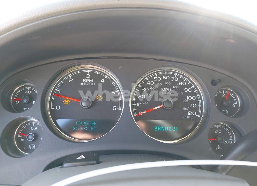 Photo 7 of 2008 Chevrolet Tahoe LTZ (VIN 1GNFK13028R189075)