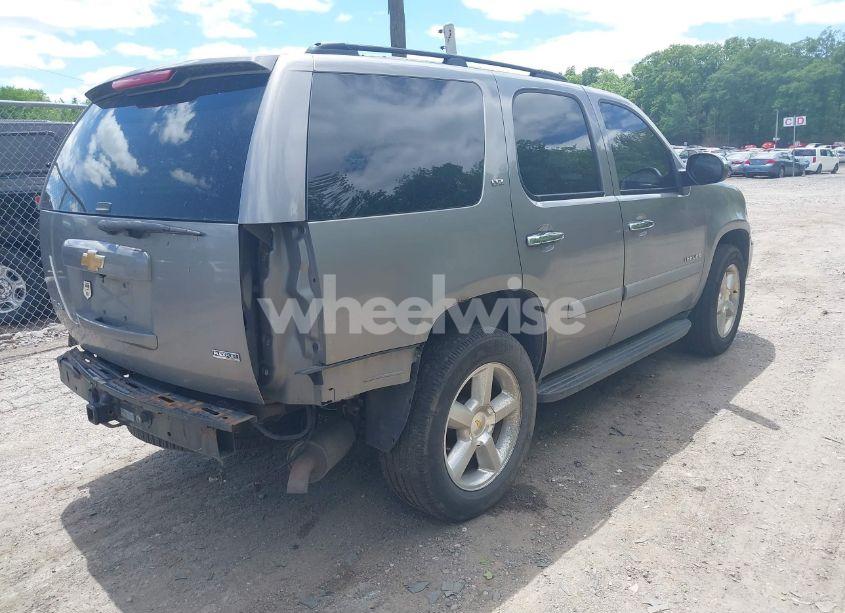 Photo 4 of 2008 Chevrolet Tahoe K1500 (VIN 1GNFK13028R263935)