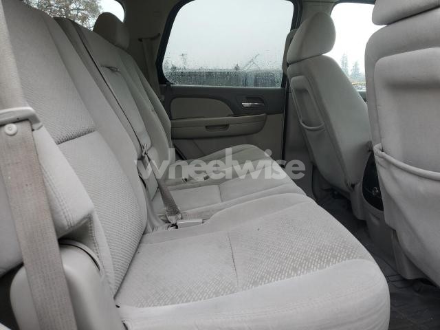 Photo 3 of 2007 CHEVROLET TAHOE K1500 (VIN 1GNFK13037J128539)