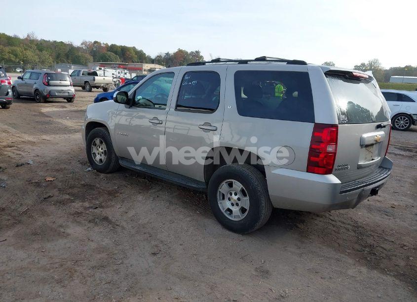 Photo 3 of 2007 Chevrolet Tahoe LT (VIN 1GNFK13037J149228)
